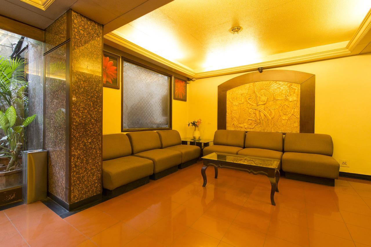 Hotel Srimaan Pune Exterior foto